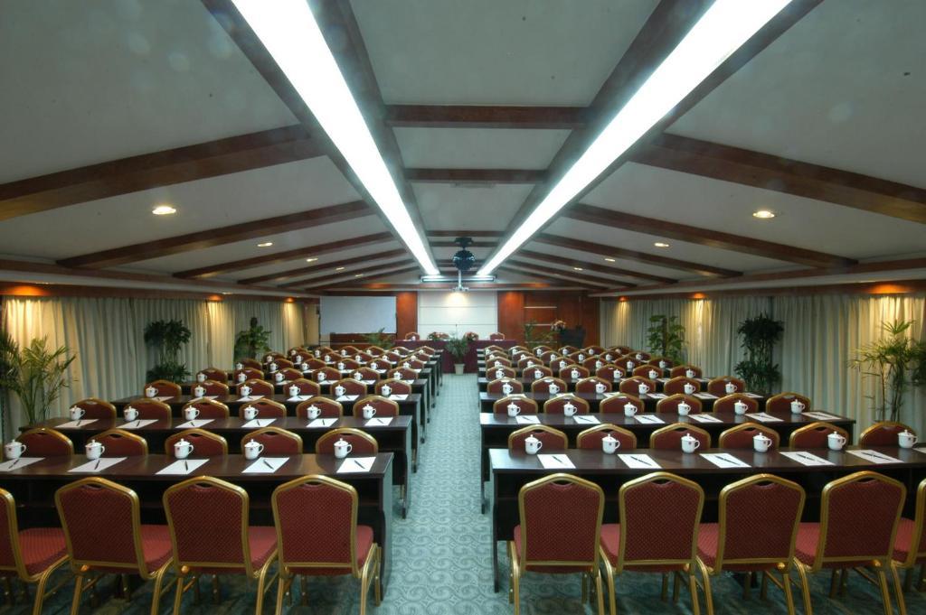 Guifu Holiday Hotel Yangshuo Facilities photo