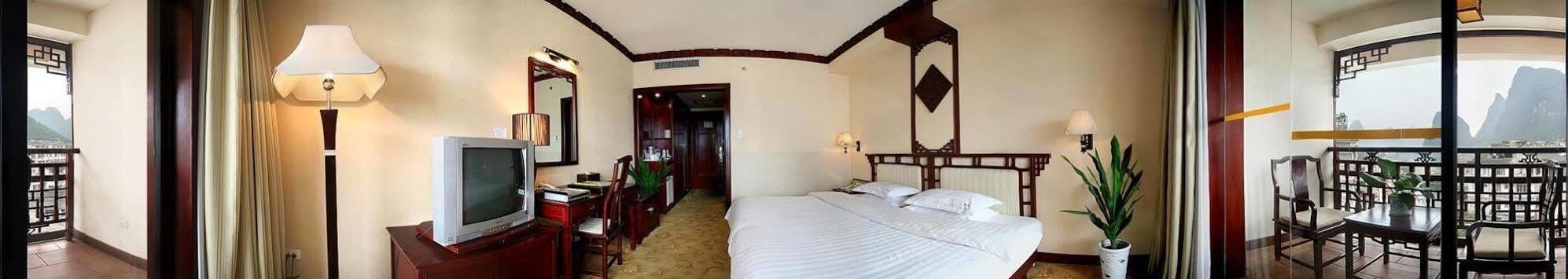 Guifu Holiday Hotel Yangshuo Exterior photo